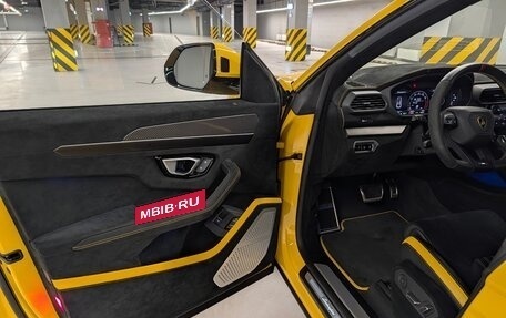 Lamborghini Urus I, 2024 год, 30 500 000 рублей, 23 фотография