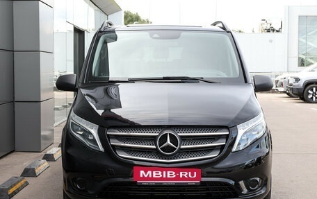 Mercedes-Benz Vito, 2018 год, 4 398 000 рублей, 2 фотография