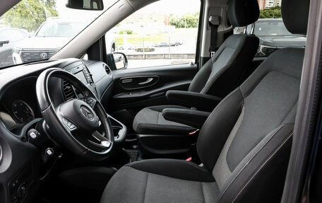 Mercedes-Benz Vito, 2018 год, 4 398 000 рублей, 16 фотография