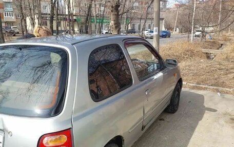 Nissan March II, 2001 год, 260 000 рублей, 4 фотография