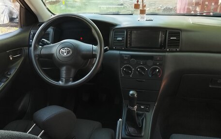 Toyota Corolla, 2006 год, 550 000 рублей, 4 фотография
