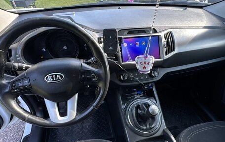 KIA Sportage III, 2011 год, 850 000 рублей, 9 фотография