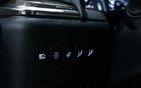 Toyota Alphard III, 2021 год, 8 000 000 рублей, 32 фотография