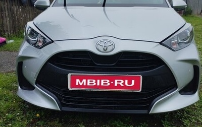 Toyota Yaris, 2020 год, 900 000 рублей, 1 фотография