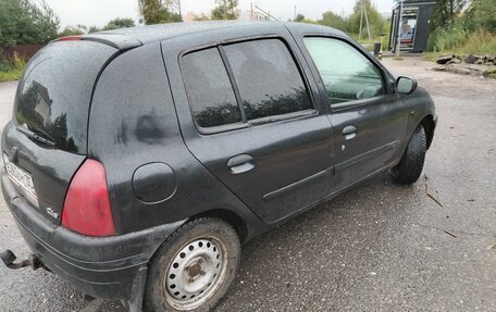 Renault Clio III, 2000 год, 160 000 рублей, 3 фотография