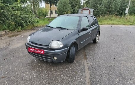 Renault Clio III, 2000 год, 160 000 рублей, 7 фотография