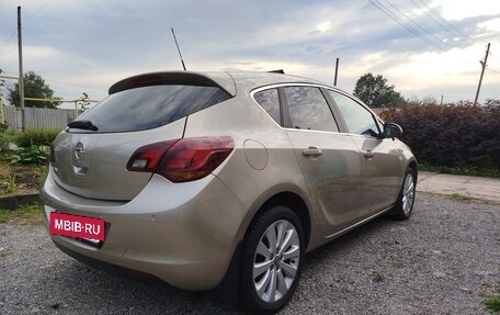 Opel Astra J, 2012 год, 850 000 рублей, 7 фотография