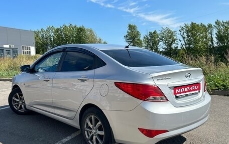Hyundai Solaris II рестайлинг, 2016 год, 1 100 000 рублей, 2 фотография