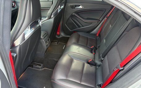 Mercedes-Benz CLA AMG, 2016 год, 2 850 000 рублей, 32 фотография