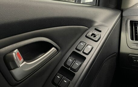 Hyundai ix35 I рестайлинг, 2012 год, 899 000 рублей, 16 фотография