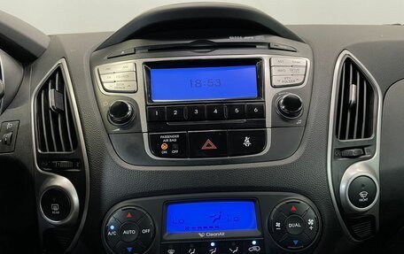 Hyundai ix35 I рестайлинг, 2012 год, 899 000 рублей, 13 фотография