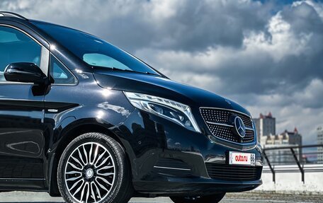 Mercedes-Benz V-Класс, 2016 год, 4 499 000 рублей, 6 фотография