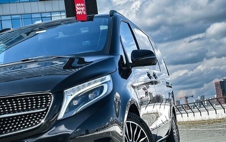 Mercedes-Benz V-Класс, 2016 год, 4 499 000 рублей, 2 фотография