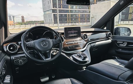 Mercedes-Benz V-Класс, 2016 год, 4 499 000 рублей, 22 фотография