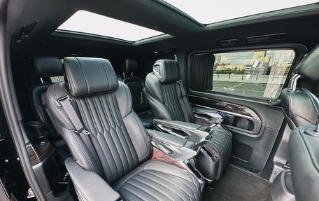Mercedes-Benz V-Класс, 2016 год, 4 499 000 рублей, 34 фотография
