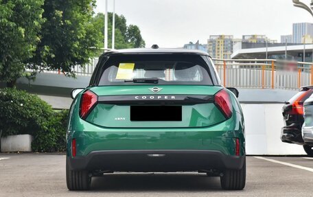MINI Hatch, 2025 год, 2 890 002 рублей, 6 фотография