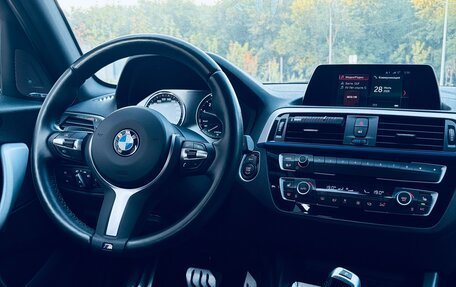 BMW 1 серия, 2019 год, 2 350 000 рублей, 11 фотография