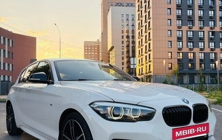 BMW 1 серия, 2019 год, 2 350 000 рублей, 18 фотография