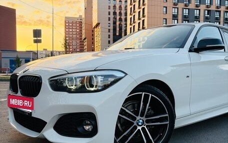 BMW 1 серия, 2019 год, 2 350 000 рублей, 20 фотография