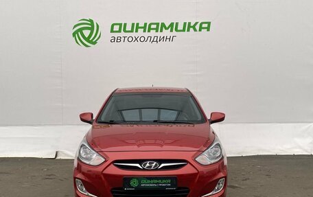 Hyundai Solaris II рестайлинг, 2013 год, 680 000 рублей, 2 фотография