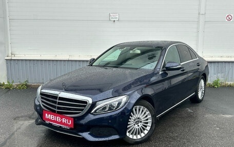 Mercedes-Benz C-Класс, 2017 год, 1 890 000 рублей, 2 фотография