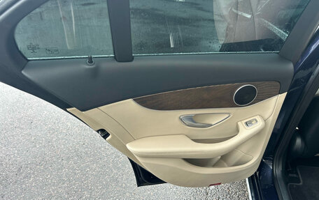 Mercedes-Benz C-Класс, 2017 год, 1 890 000 рублей, 17 фотография