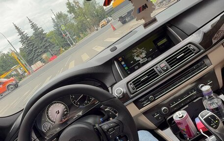 BMW 5 серия, 2014 год, 1 850 000 рублей, 7 фотография