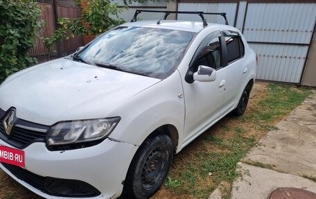 Renault Logan II, 2017 год, 350 000 рублей, 2 фотография