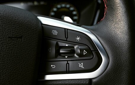 Geely Tugella FY11, 2024 год, 3 025 000 рублей, 13 фотография