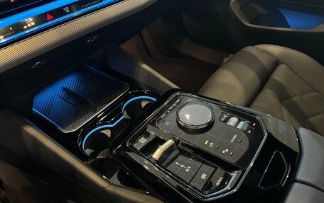 BMW 5 серия, 2025 год, 7 350 000 рублей, 21 фотография