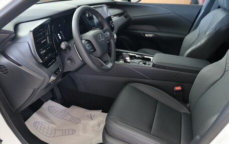 Lexus RX IV рестайлинг, 2025 год, 8 100 000 рублей, 13 фотография