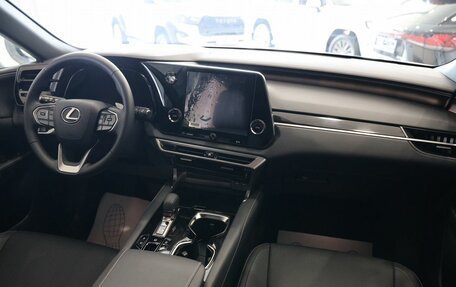 Lexus RX IV рестайлинг, 2025 год, 8 100 000 рублей, 17 фотография