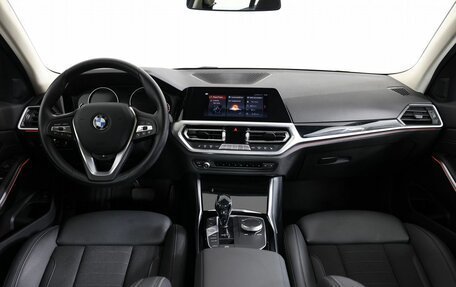 BMW 3 серия, 2020 год, 3 790 000 рублей, 15 фотография