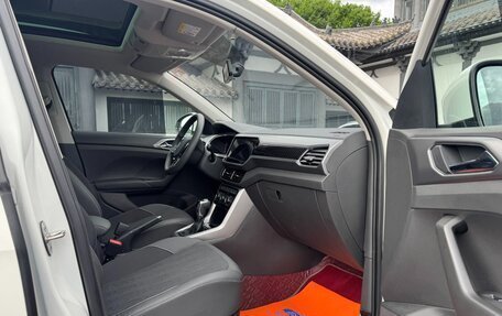 Volkswagen T-Cross I, 2021 год, 1 687 379 рублей, 18 фотография