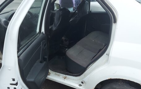 Renault Logan I, 2014 год, 260 000 рублей, 26 фотография