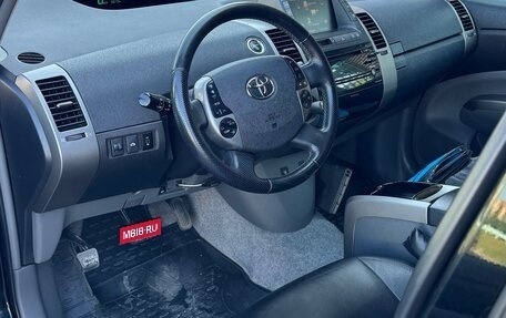 Toyota Prius, 2007 год, 760 000 рублей, 7 фотография