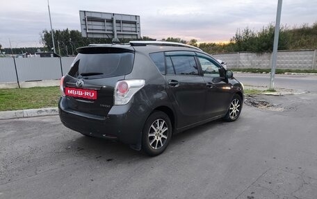 Toyota Verso I, 2011 год, 880 000 рублей, 4 фотография