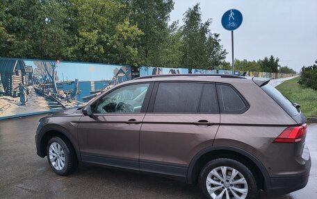 Volkswagen Tiguan II, 2017 год, 1 830 000 рублей, 3 фотография