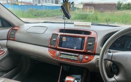 Toyota Camry V40, 2004 год, 700 000 рублей, 2 фотография
