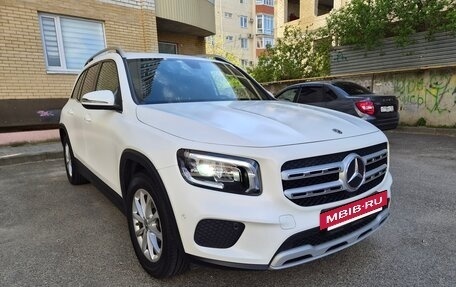 Mercedes-Benz GLB, 2020 год, 2 790 000 рублей, 3 фотография