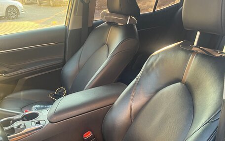 Toyota Camry, 2019 год, 2 720 000 рублей, 2 фотография