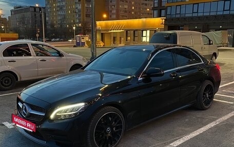 Mercedes-Benz C-Класс, 2019 год, 3 450 000 рублей, 10 фотография