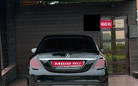 Mercedes-Benz C-Класс, 2019 год, 3 450 000 рублей, 3 фотография
