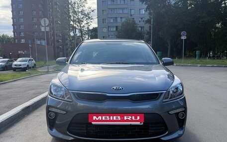 KIA Rio IV, 2018 год, 1 320 000 рублей, 3 фотография