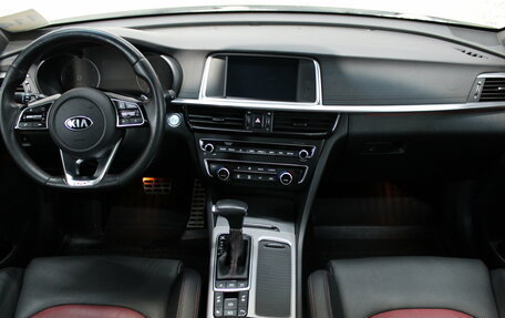 KIA Optima IV, 2018 год, 2 085 000 рублей, 9 фотография