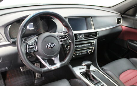 KIA Optima IV, 2018 год, 2 085 000 рублей, 10 фотография