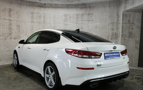 KIA Optima IV, 2018 год, 2 085 000 рублей, 8 фотография