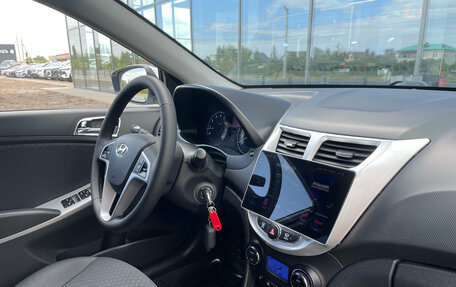 Hyundai Solaris II рестайлинг, 2014 год, 1 050 000 рублей, 21 фотография