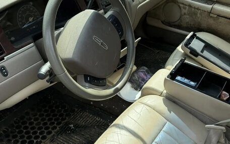 Lincoln Town Car III рестайлинг, 2005 год, 50 000 рублей, 3 фотография
