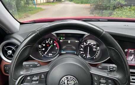 Alfa Romeo Giulia II, 2020 год, 3 500 000 рублей, 15 фотография